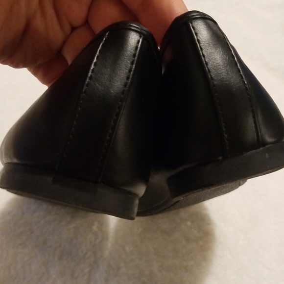 Universal Thread flats - Picture 8 of 8